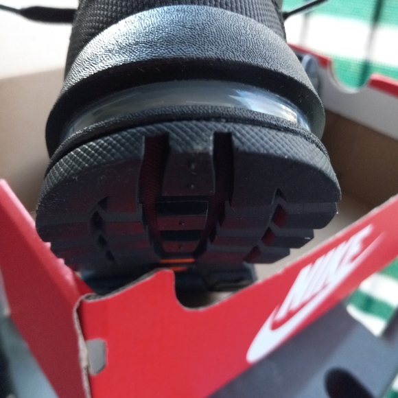 Nike 2y Air Max Boots NEW - Picture 7 of 12